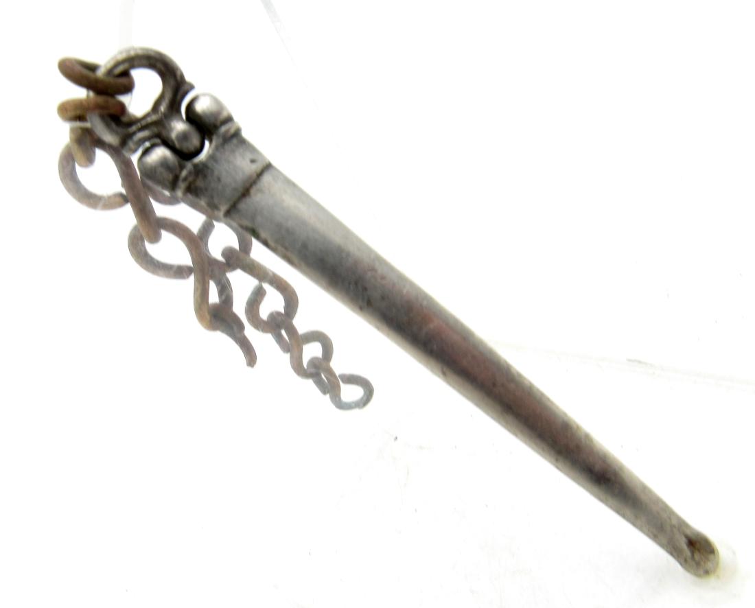 Ancient Roman silver earpick with chain (1 of 3)