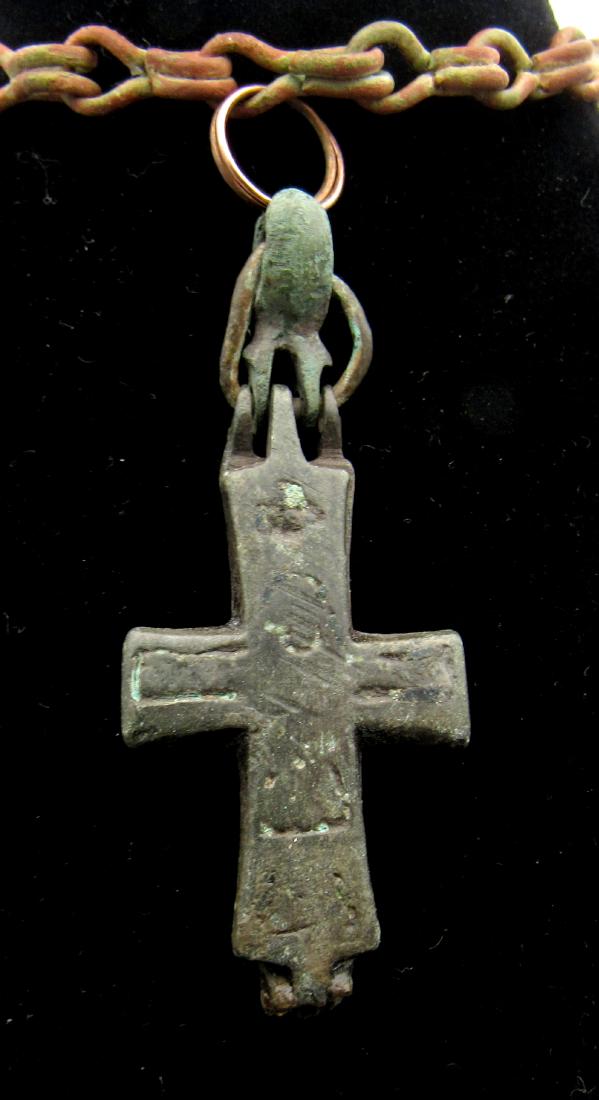 Crusaders Reliquary Cross Pendant on Original Chain (1 of 3)