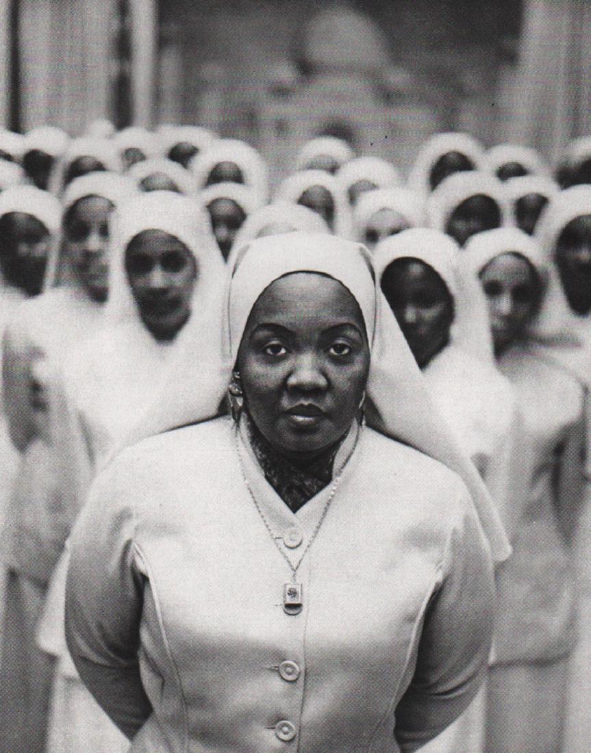 GORDON PARKS - Muslim Women, Chicago 1960: Artist: GORDON PARKS Print Title: Muslim Women, Chicago 1960 Medium: Sheet-fed Gravure Printing Date: 1972 Printing Location: France Image Size: 6 x 8 inches Gordon Roger Alexander Buchanan Parks(1912