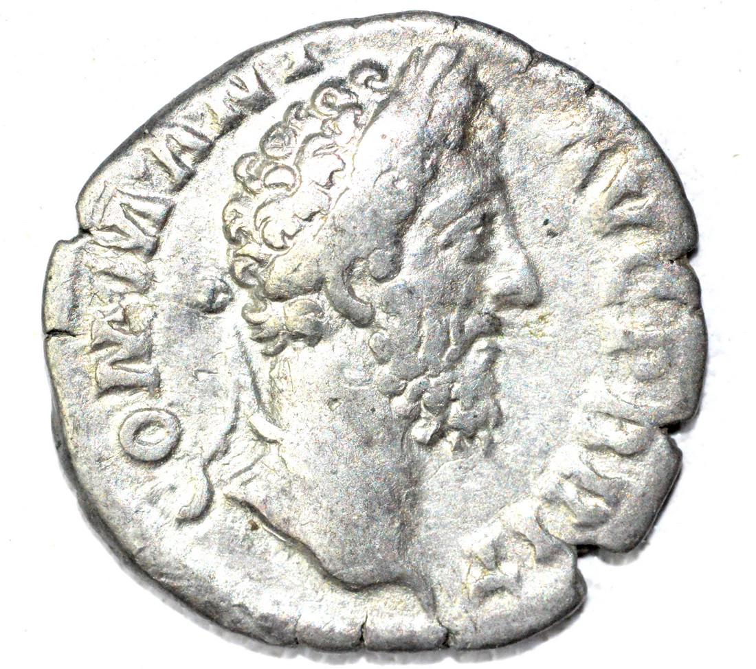 Roman AR Denarius of Commodus, rv.Aequitas (1 of 2)