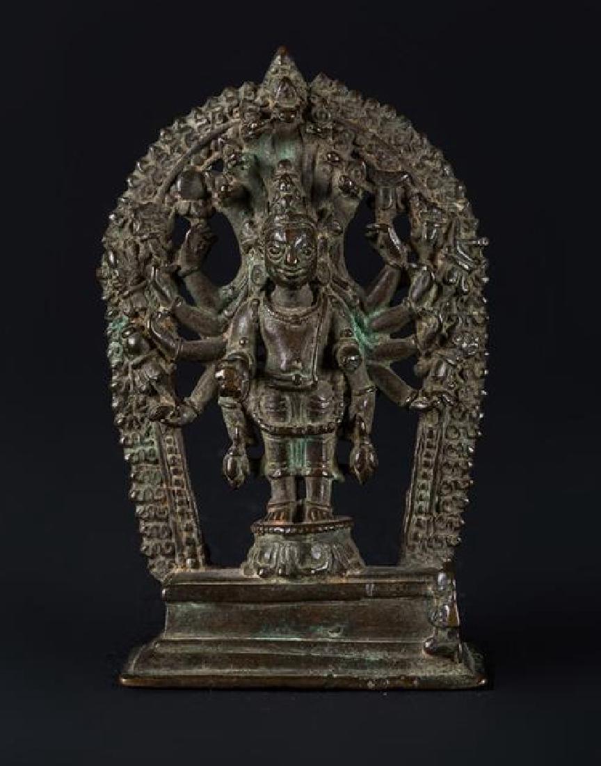 Antique Nepalese Bronze Vishnu, 17th C (1 of 6)