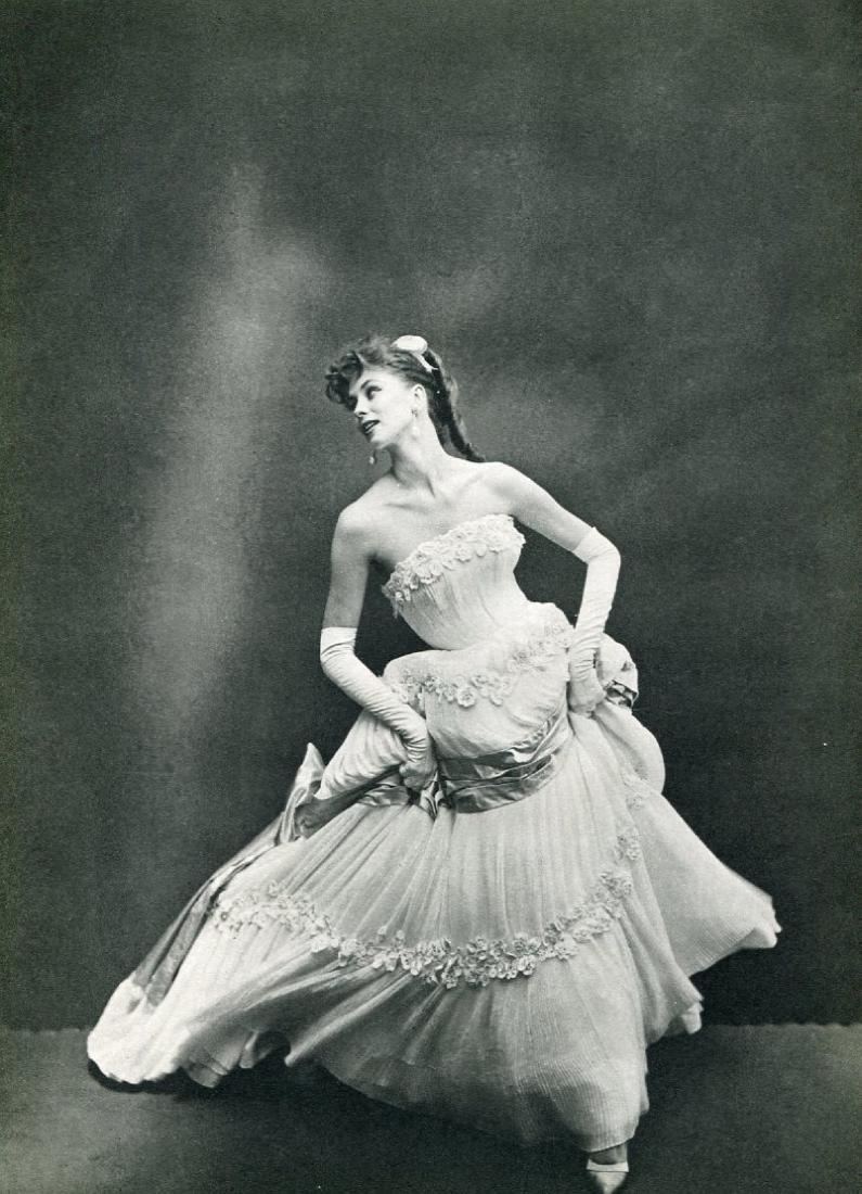 RICHARD AVEDON - Paris Fashion: Artist: RICHARD AVEDON Print Title: Paris Fashion Medium: Sheet-Fed Gravure Printing Date: 1957 Printed in USA Image Size: 5 x 5.75 inches Richard Avedon(1923-2004) was an American fashion and portrai
