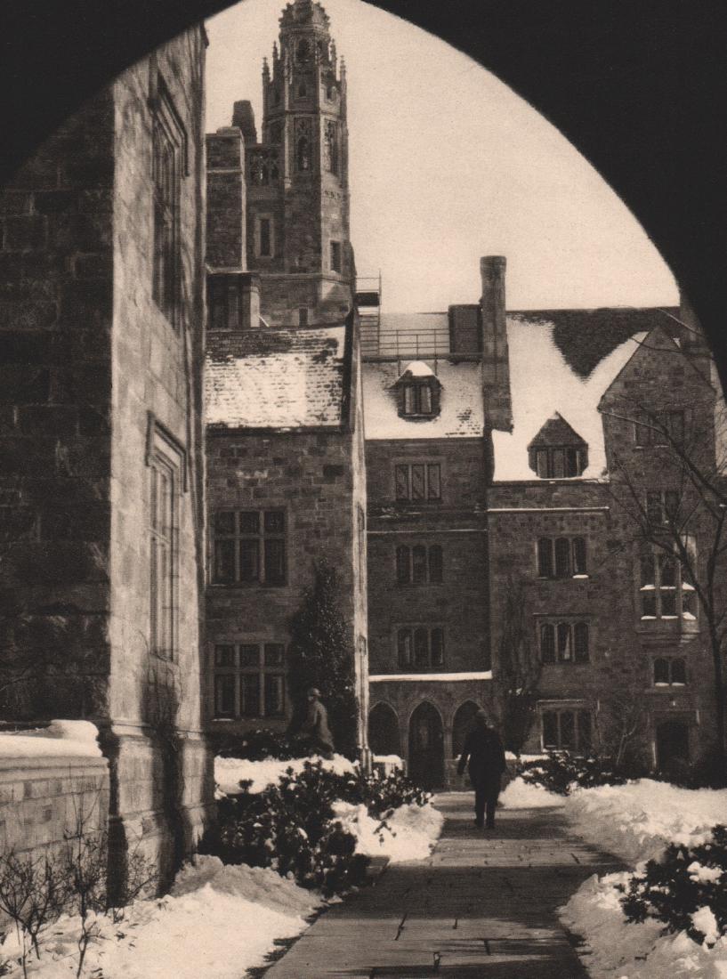 E.O. HOPPE - Yale University, Connecticut: Artist: E.O. HOPPE Print Title: Yale University, Connecticut Medium: Sheet-fed Gravure Printing Date: 1927 Printed: Germany Image Size: 6 X 8.5 inches Emil Otto Hoppe (1878-1972) was a German-born por