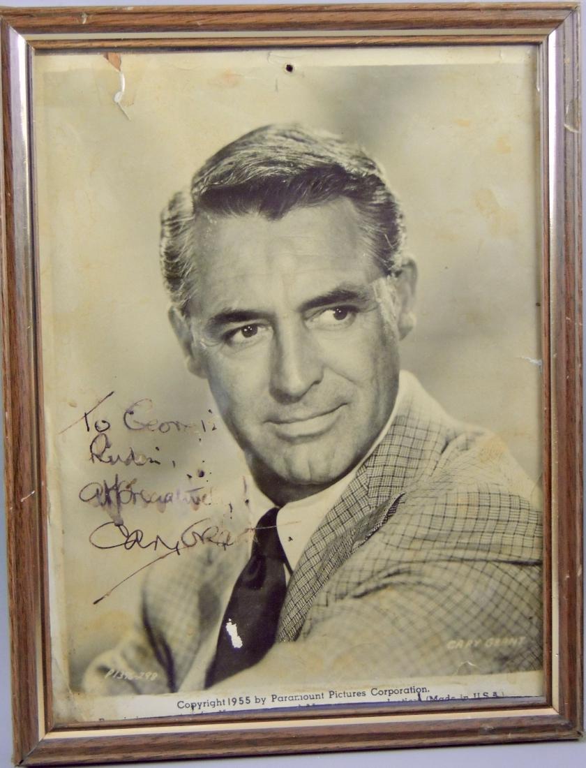Cary Grant Signed B&W 1955 Publicity Photo (1 of 9)