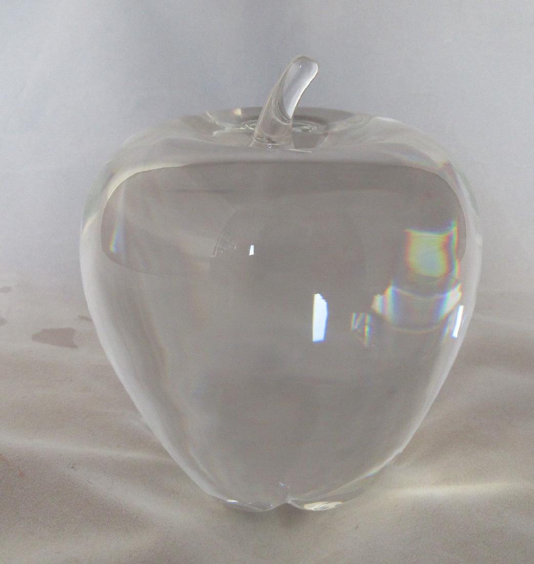 Steuben - Clear crystal apple sculpture (1 of 7)