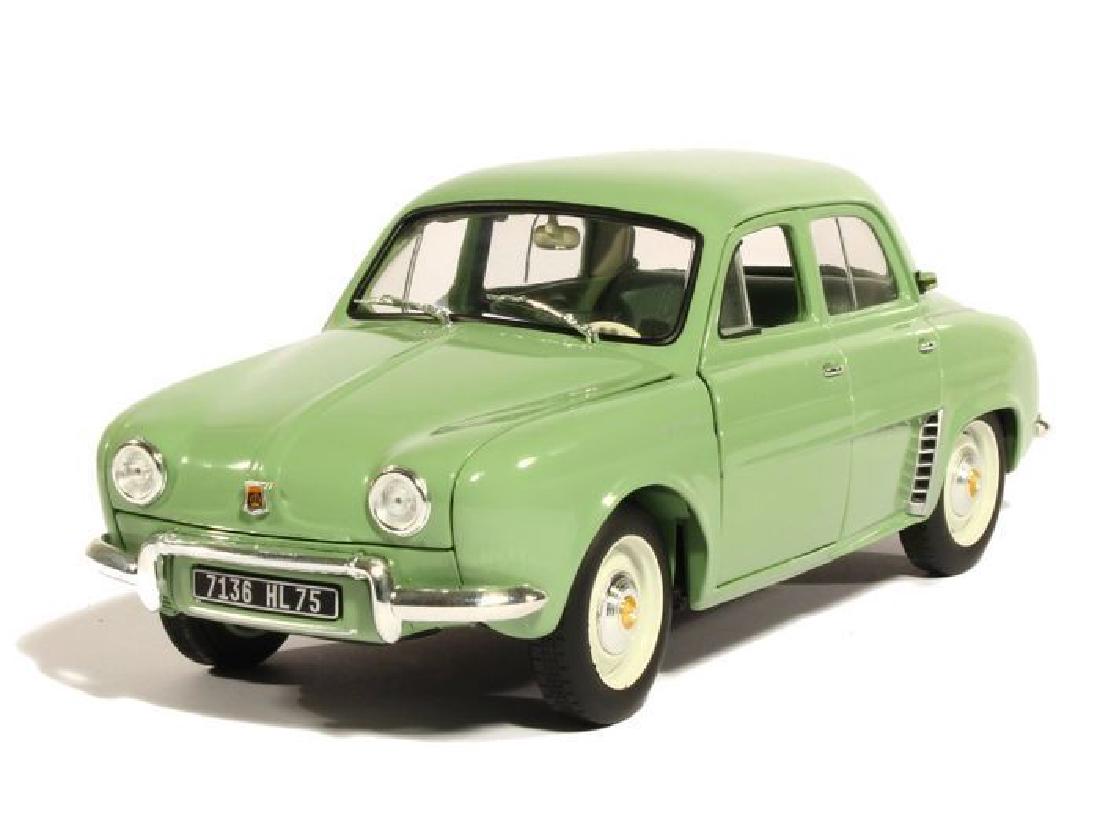 Yonezawa, Renault Dauphine