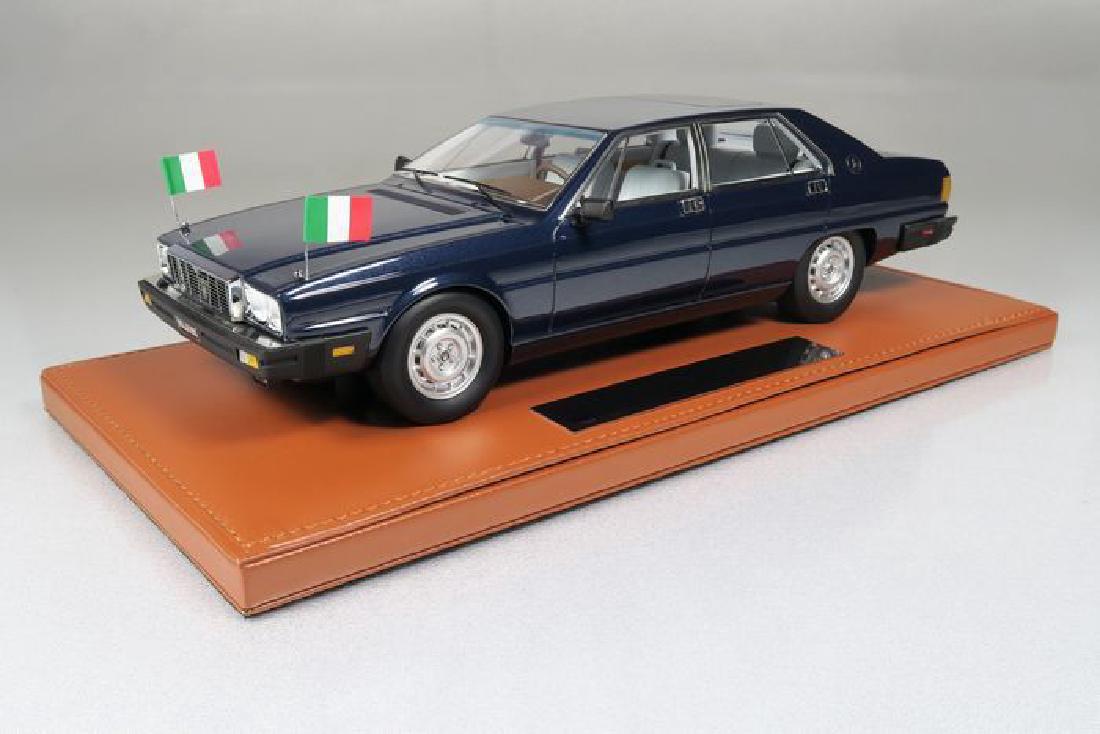 Top Marques Scale 1:18 Maserati Quattroporte (1 of 14)