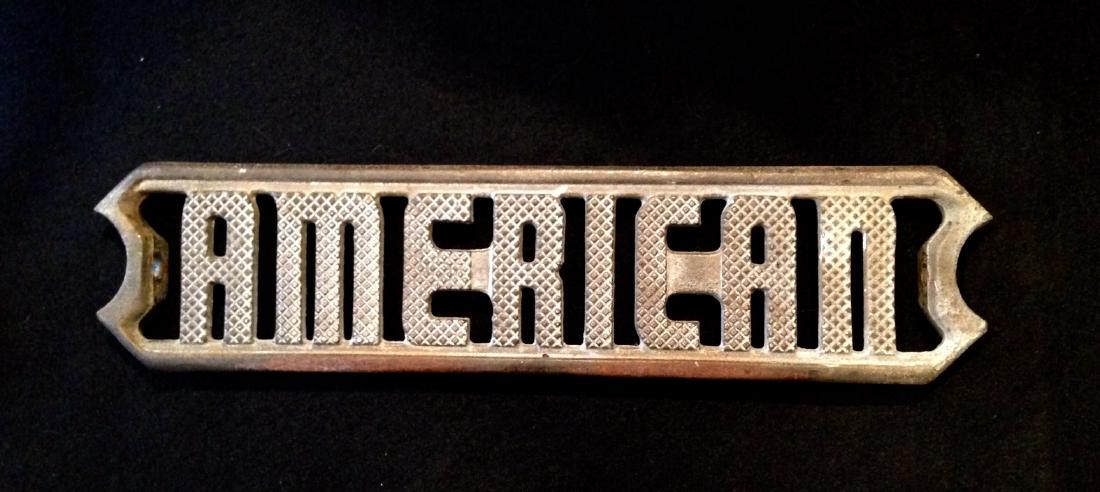 American Cast Steel Ladder Step: Early 20th century AMERICAN cast steel ladder step in VGC. 16". X. 3 3/4". Please note that this lot has a confidential reserve. When you leave a bid in advance of the auction, submit your maximum. Th