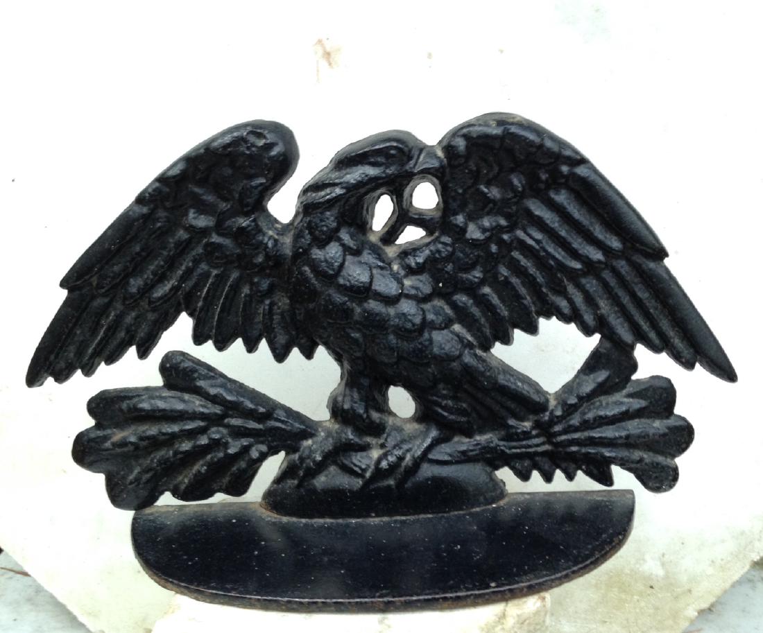 Circa 1900 Eagle Cast Iron Door Stop (1 of 8)