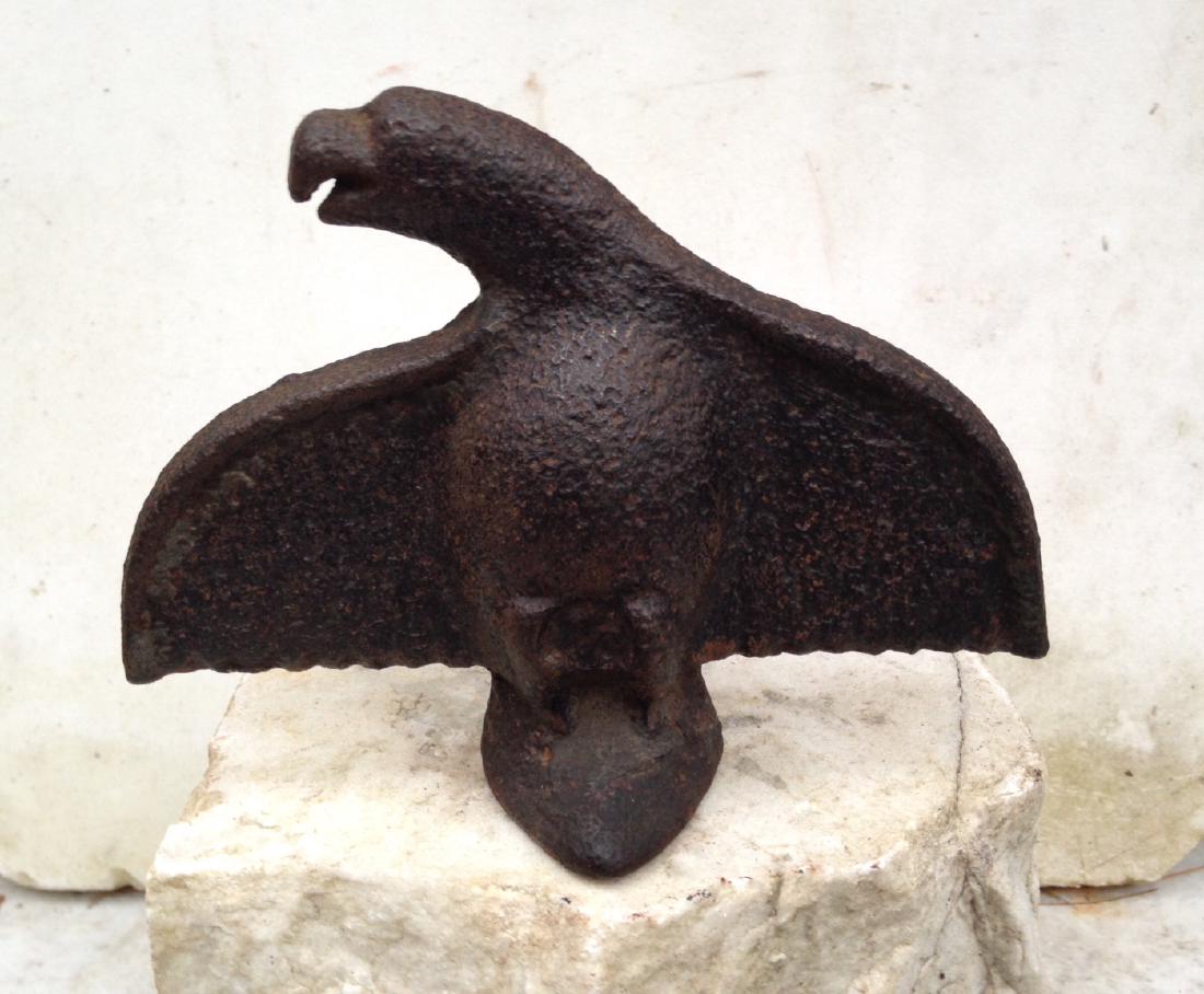 Americana 19th Century Cast Iron Roof Eagle (1 of 3)