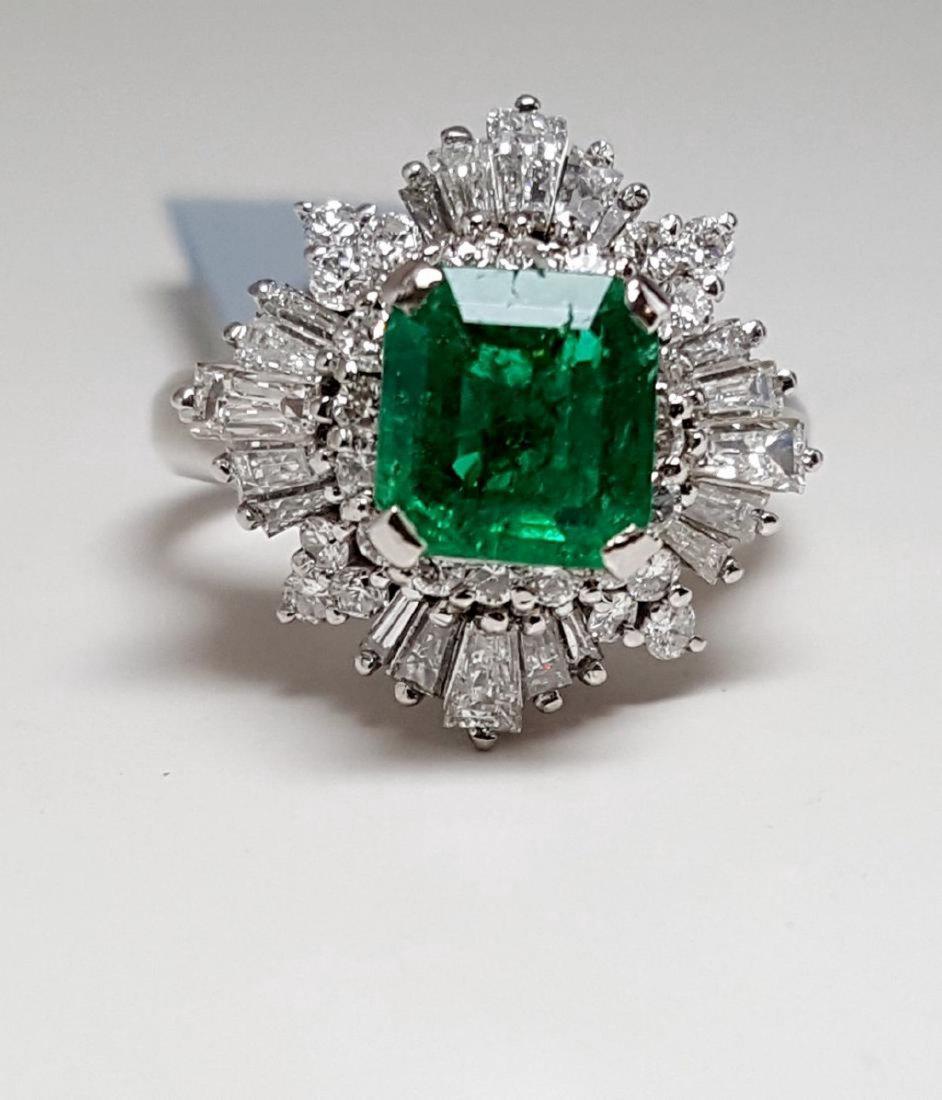 Ladies Platinum Emerald & Diamond Ring, 2.59ctw