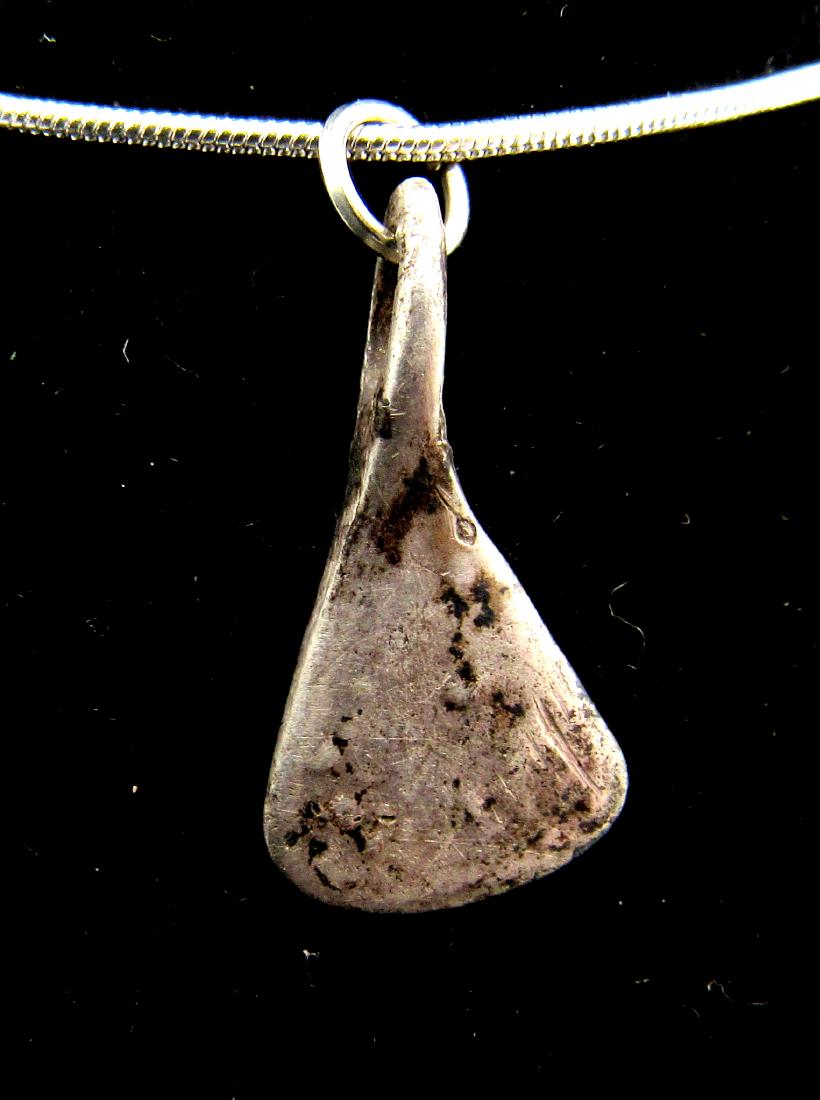 Viking Silver Axe Shape Pendant (1 of 2)
