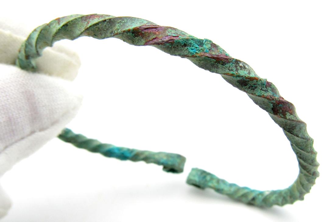 Viking Twisted Bracelet (1 of 3)