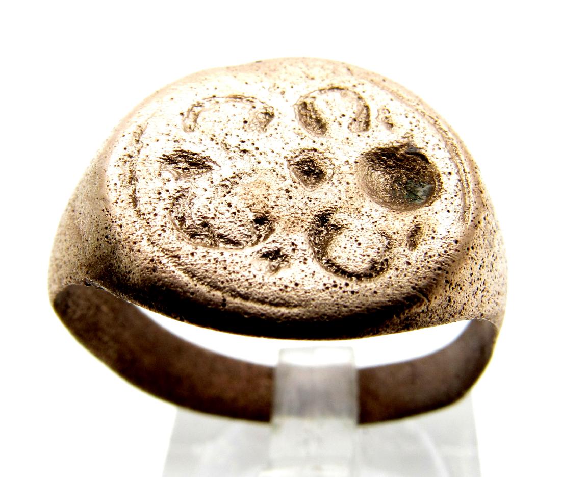 Medieval Ring Depicting Mysteriuous Symbol (1 of 3)