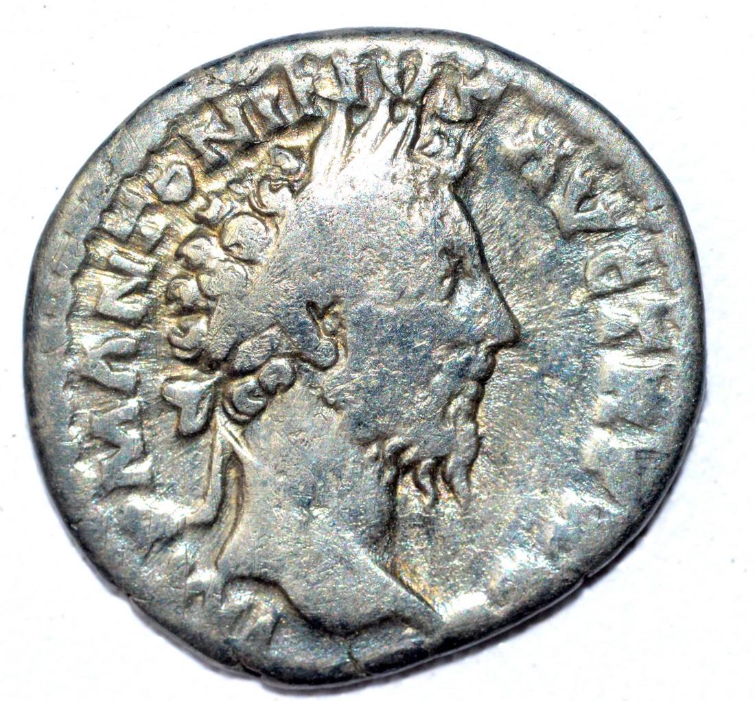 Marcus Aurelius AR Denarius, rv. Jupiter (1 of 2)