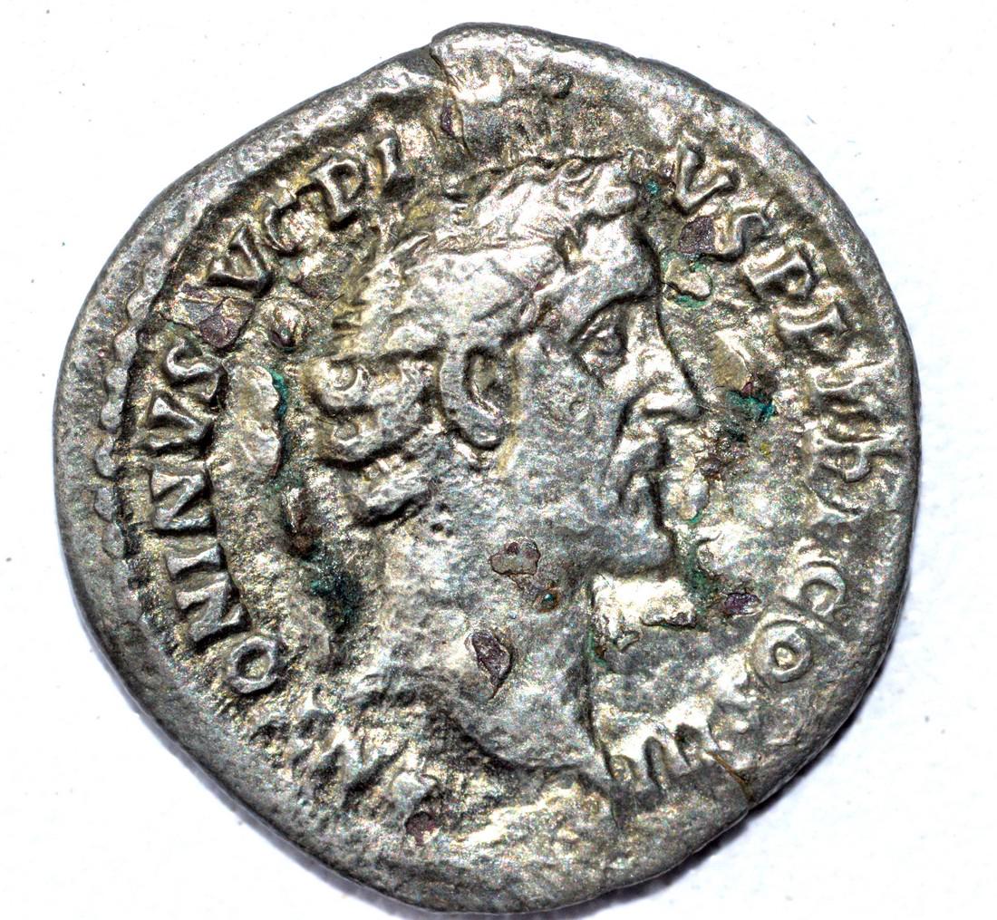 Antoninus Pius AR Denarius, rv. Honos (1 of 2)