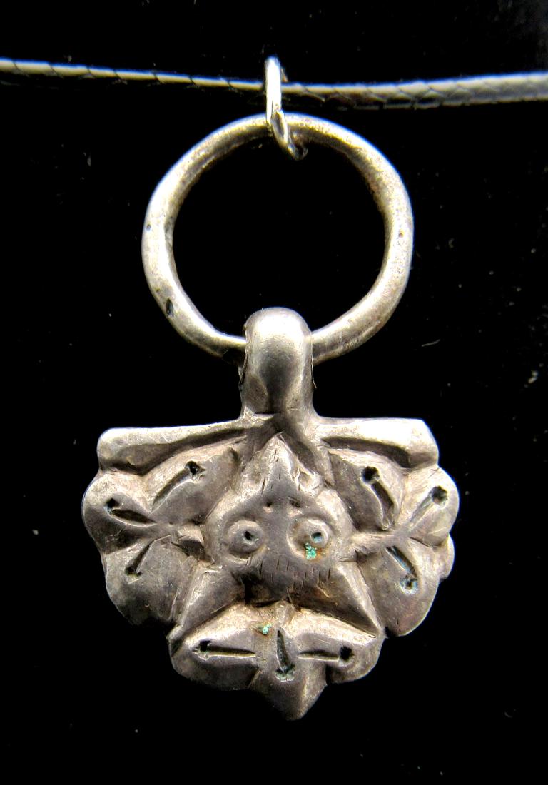 Medieval Viking Pendant With Griffon Head (1 of 3)