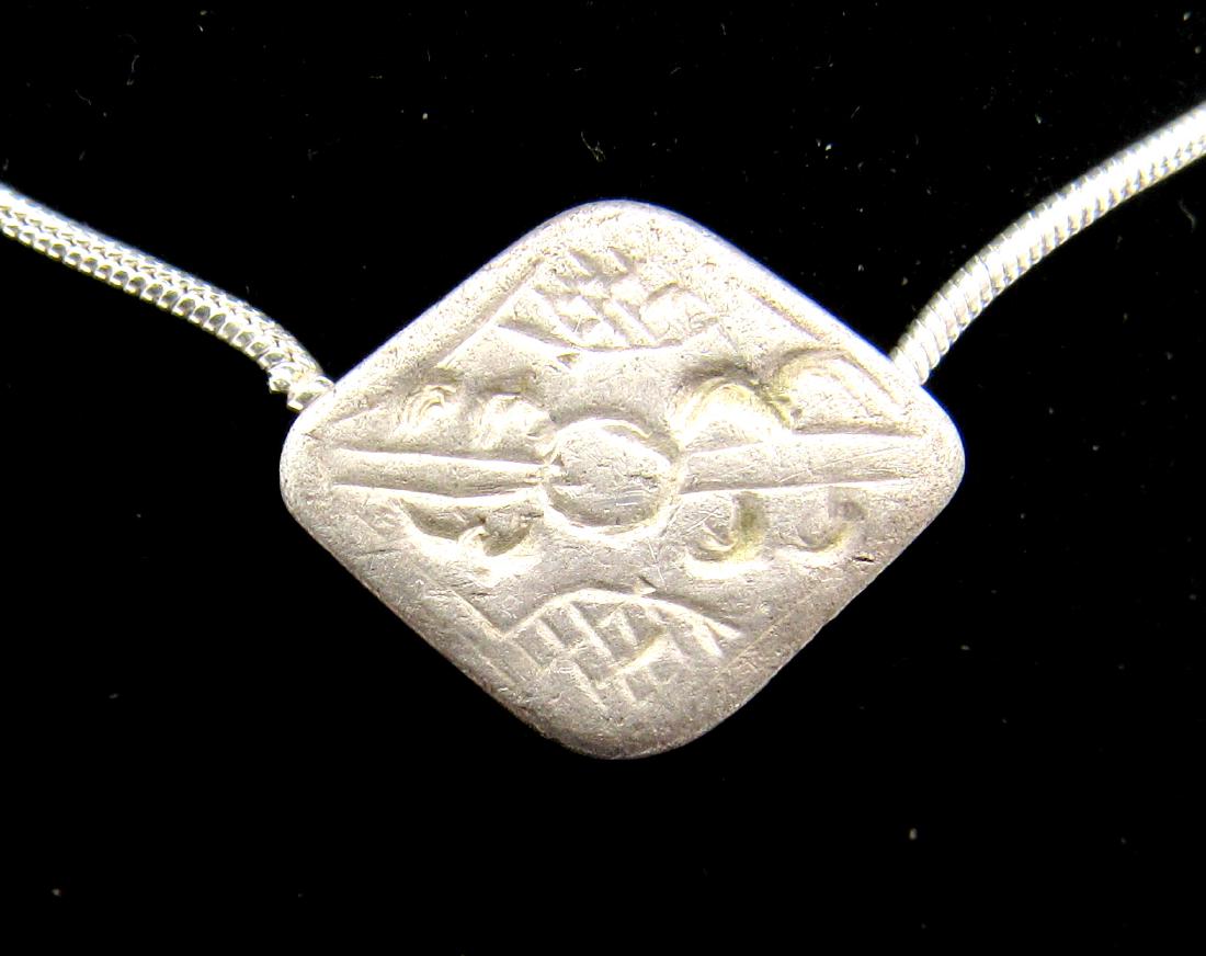 Ancient Roman Styized Thunderbolt Pendant (1 of 2)