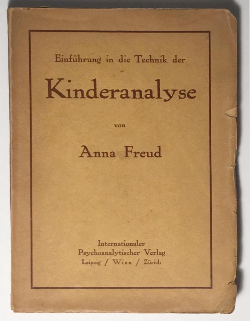 Einführung in die Technik der Kinderanalyse Anna Freud: Title: Einführung in die Technik der Kinderanalyse Publisher: Internationaler psychoanalytischer verlag Publication Date: 1927 Binding: Soft cover Book Condition: Very Good Dust Jacket Condition: No 