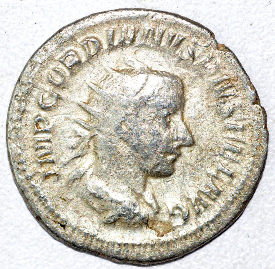 Gordian III AR Antoninianus, rv. Fortuna: Date: ca. 3rd C AD Material: Silver Origin: From an old British collectom, acquired on German and Austrian art markets. Dimensions: 23mm; 2grams Gordian III AR Antoninianus, rv. Fortuna. Authentic Anc
