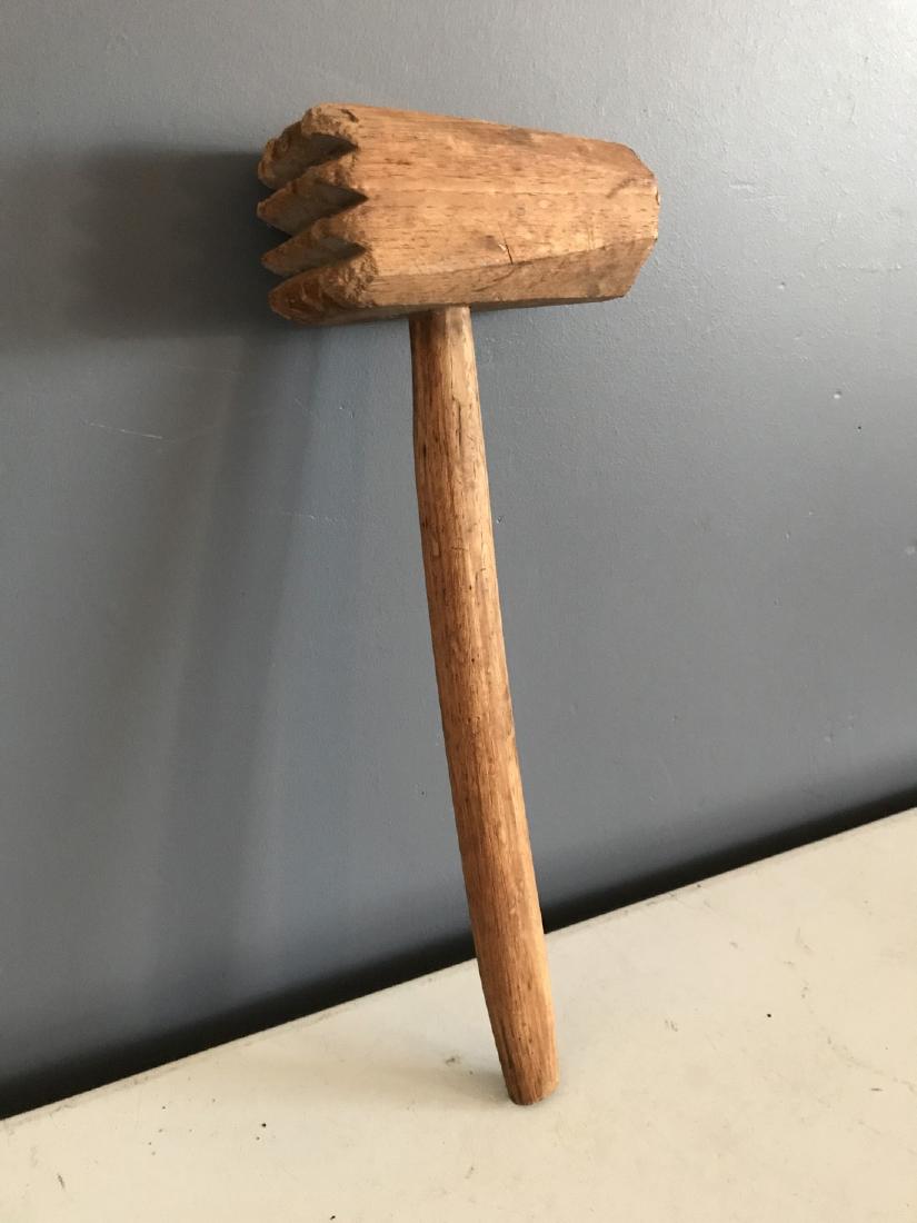 Old Farm House Meat Tenderizer Mallet (1 of 4)
