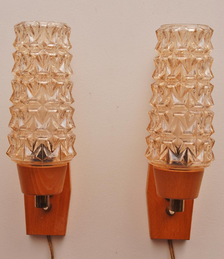 Set of 2 Danish Beechwood Wall Lamps, 1960s (1 of 10)