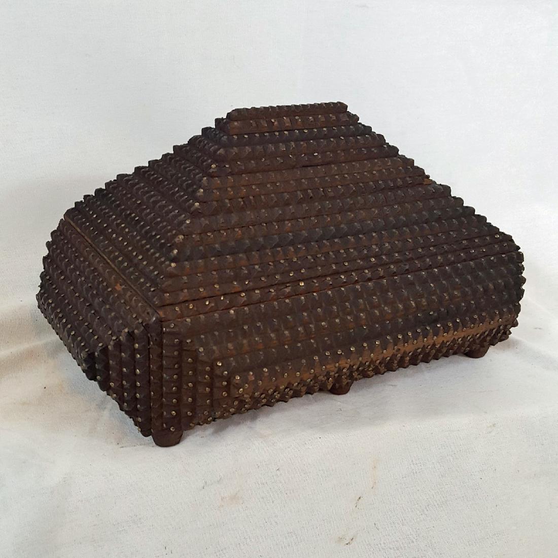 Tramp Art Pyramid Box Ca 1900 (1 of 6)