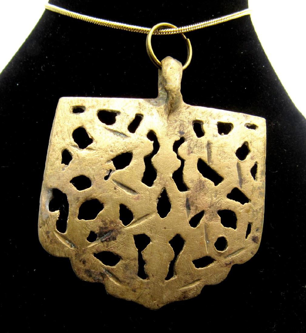 Medieval Viking Open-Work Warriors Pendant (1 of 2)