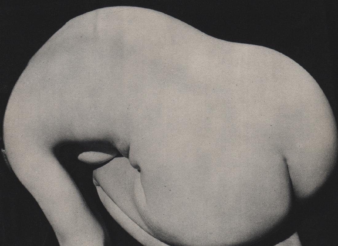 IMOGEN CUNNINGHAM - Nude: Artist: IMOGEN CUNNINGHAM Print Title: Nude Medium: Sheet-fed Gravure Printing Date: 1936 Printing Location: USA Image Size: 7 x 5 inches Imogen Cunningham (1883-1976) was an American photographer kno