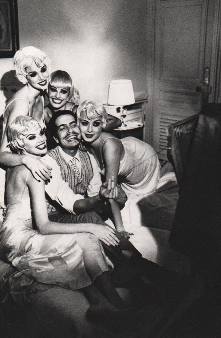 ELLEN VON UNWERTH - Juarez and Friends: Artist: ELLEN VON UNWERTH Print Title: Juarez and Friends Medium: Sheet-fed Gravure Printing Date: 1995 Printed in Japan Image size approx. 9 x 13 inches Ellen Von Unwerth is a photographer and direct