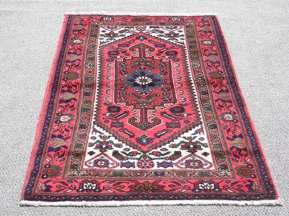 Fine Looking Hand Woven Persian Hamadan Rug 4.11x3.3 (1 of 10)