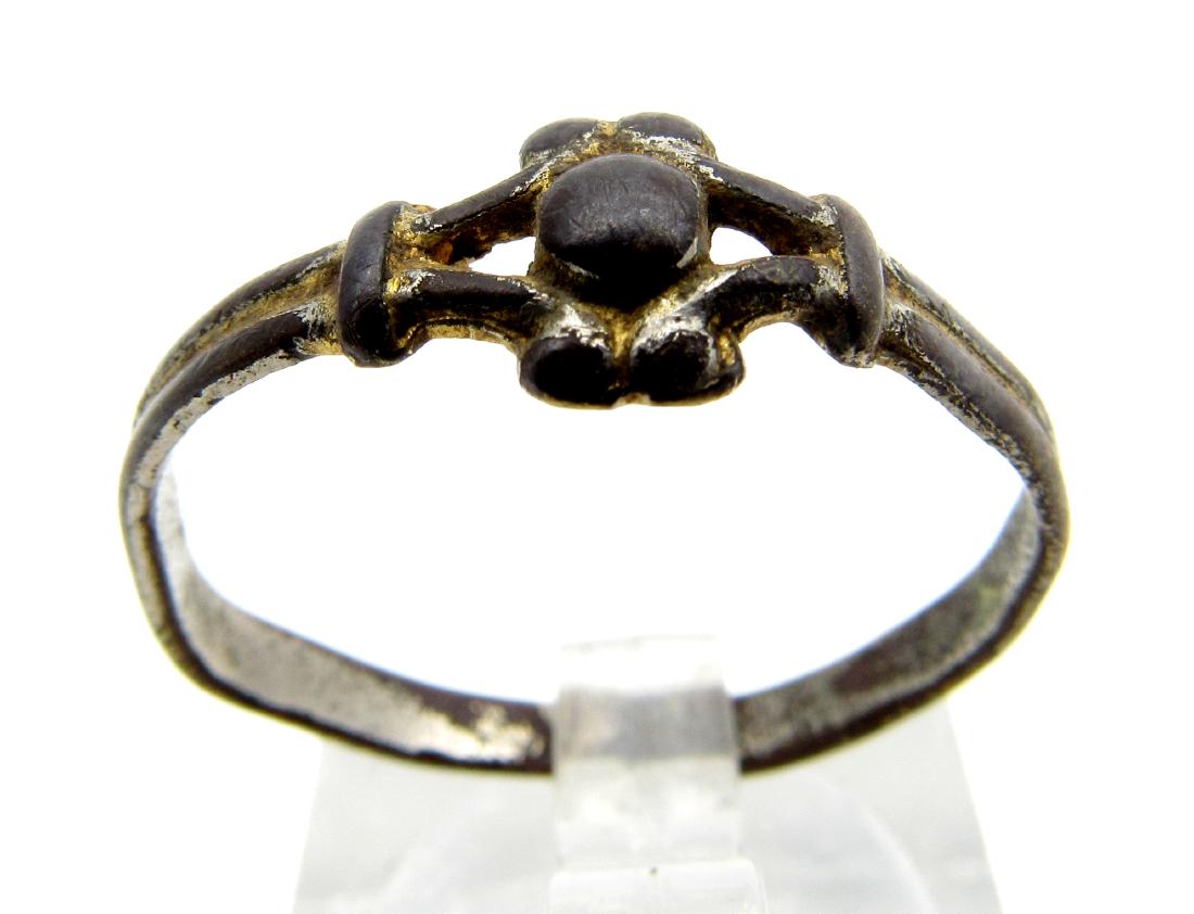 Late Medieval Tudor Silvered/Gold-Gilded Cross Ring (1 of 3)