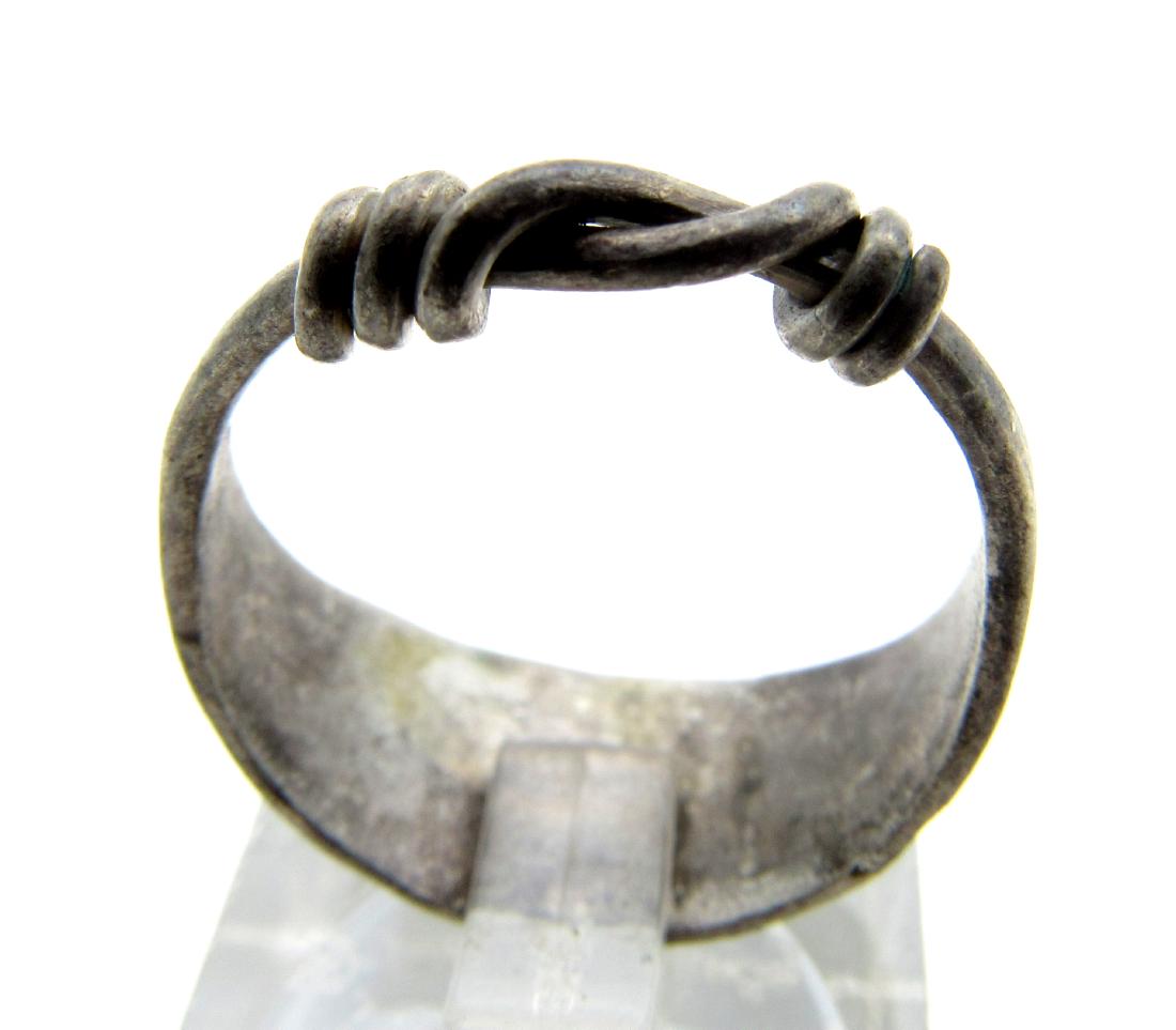 Medieval Viking Silver Knot Ring (1 of 3)