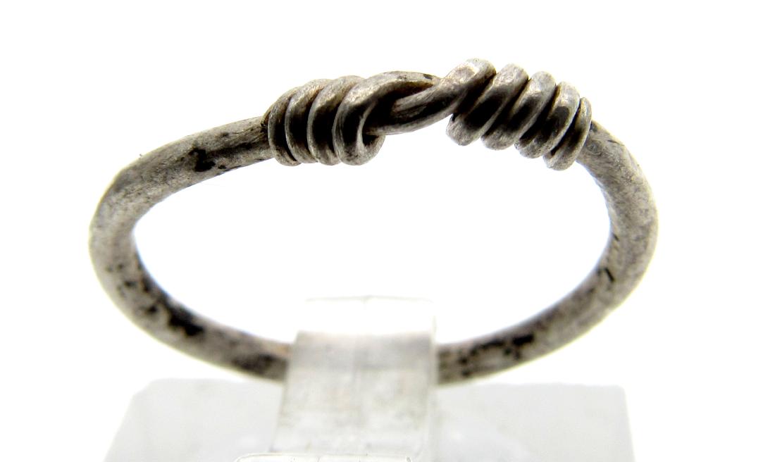 Medieval Viking Silver Knot Ring (1 of 3)