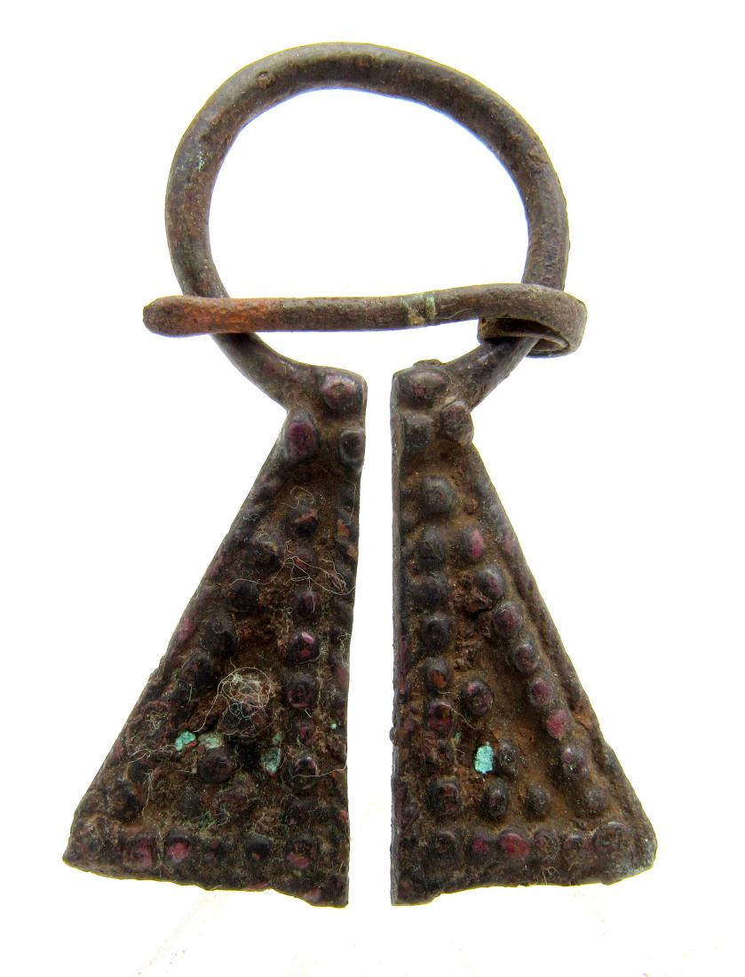 Medieval Viking Penannular Brooch (1 of 2)