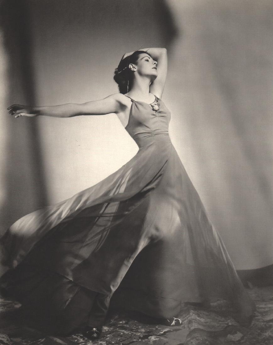 GEORGE PLATT-LYNES - Heidi Vosseler 1938: Artist: GEORGE PLATT-LYNES Print Title: Heidi Vosseler, Ballet Caravan 1938 Medium: Sheet-fed Gravure Printing Date: 1985 Printed in Spain Image Size: 9.75 X 12.25 inches George Platt Lynes (1907 – 