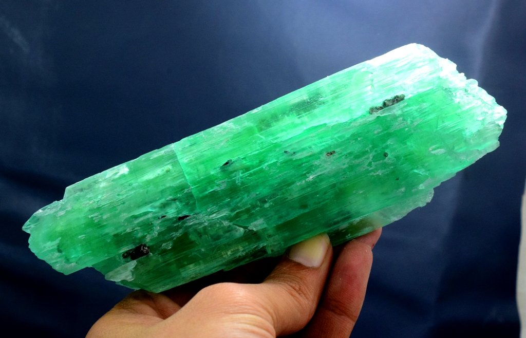 274 Gram Terminated Green Hiddenite Kunzite Crystal (1 of 6)