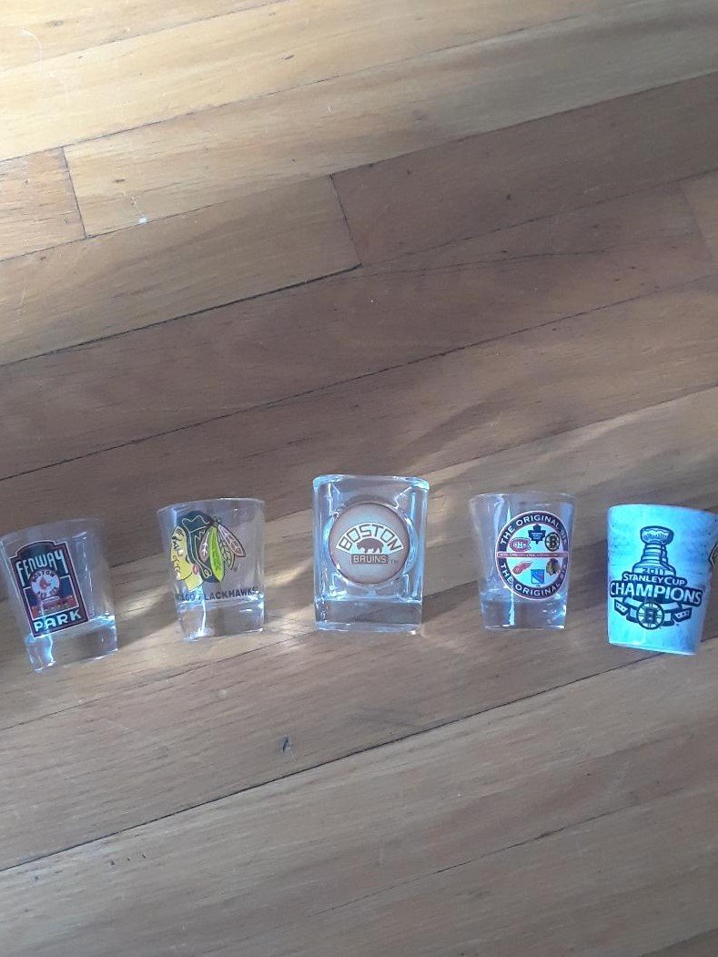 5 Count NHL MLB Shot Glasses: 5 Count NHL MLB Shot Glasses No Reserve: This lot starts at $1 and has no reserve as a courtesy so that collectors can determine the true market value on this authentic item. Shipping: Domestic: Flat-