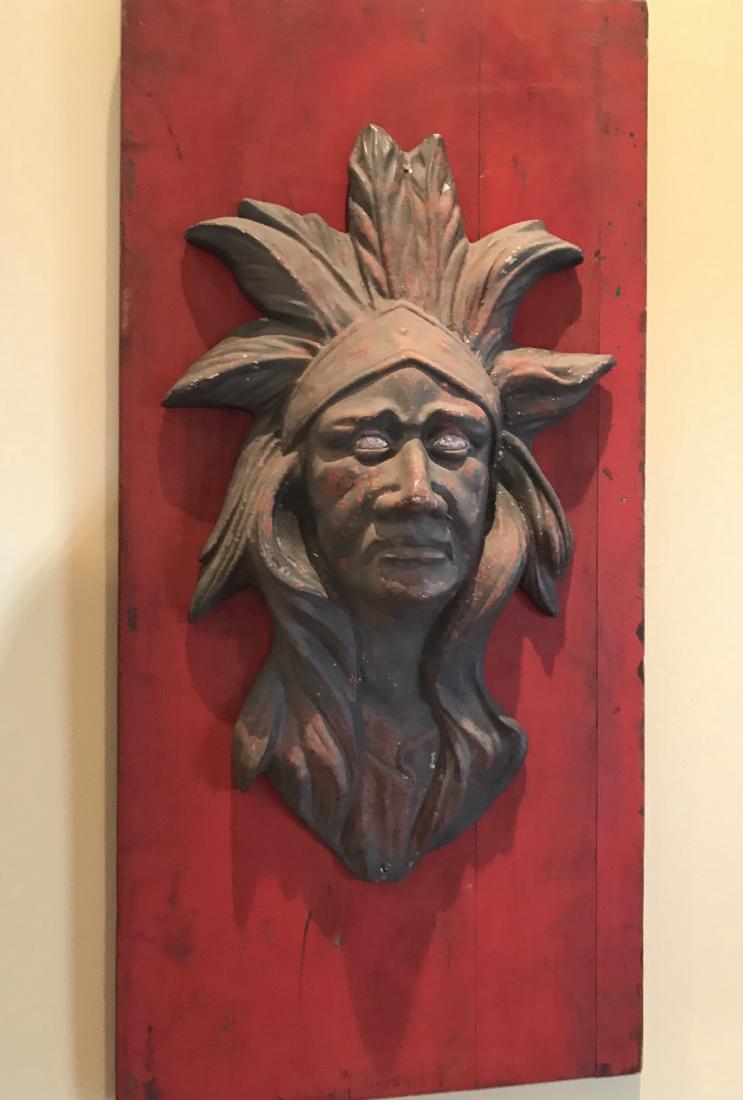 Zinc Indian Head Circus Art: Circus art Zinc Indian Head traces of old paint; on wood plaque 29.5" tall late 19th century Please note that this lot has a confidential reserve. When you leave a bid in advance of the auction, submi