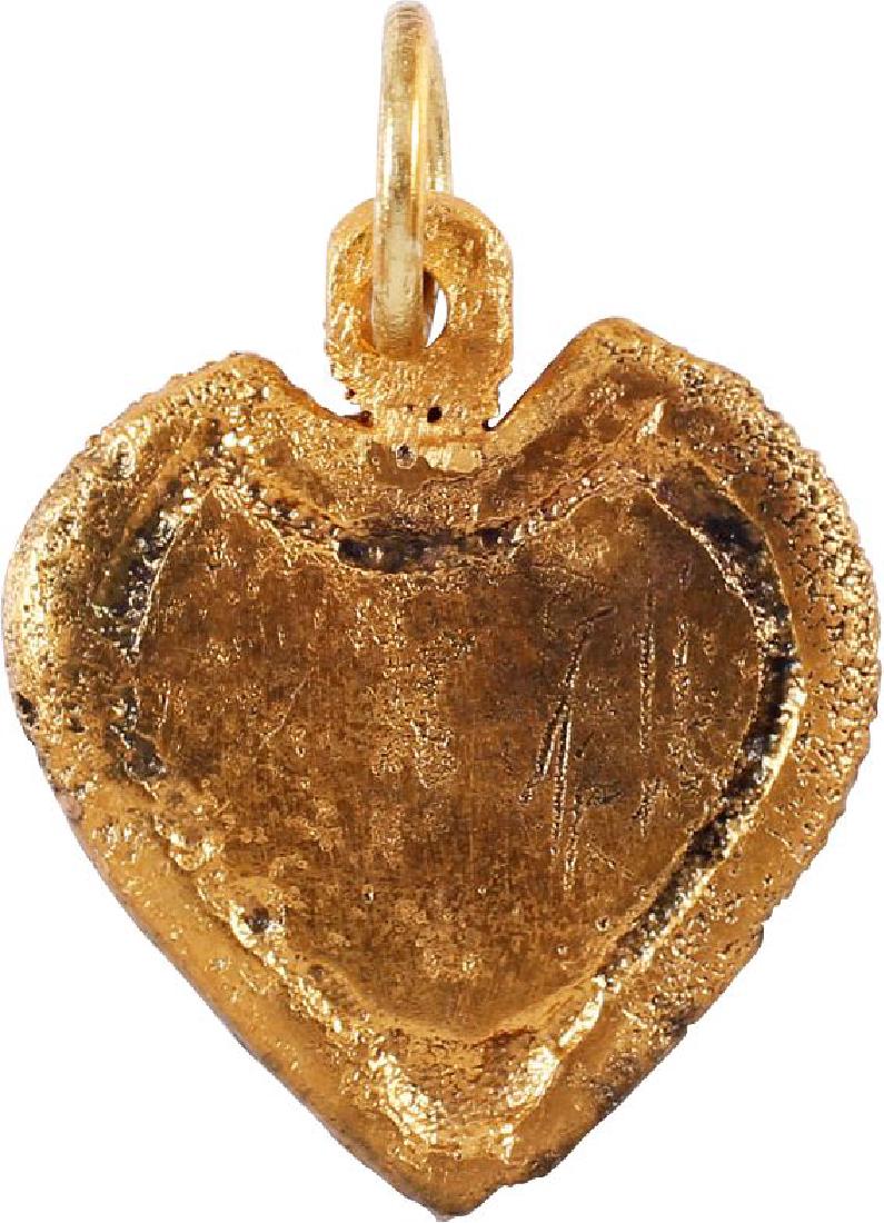 FINE VIKING HEART PENDANT C.850-1050 AD (1 of 2)