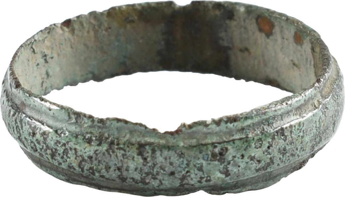 VIKING WOMAN’S WEDDING RING 10th-11th CENTURY (1 of 3)