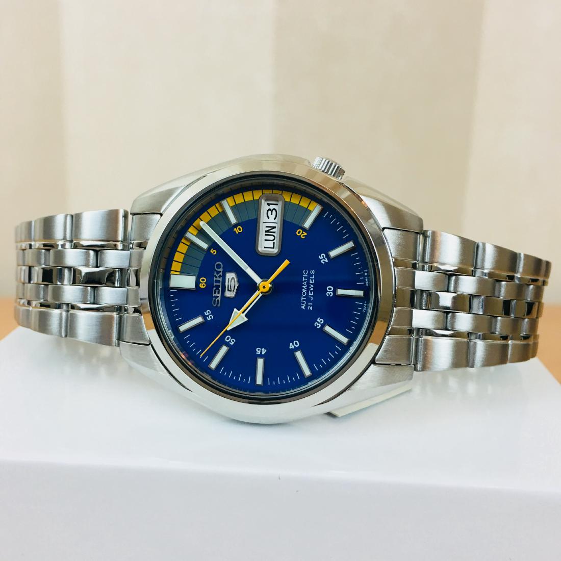 SEIKO 5 – Men’s Automatic Watch - Brand New with Box (1 of 9)