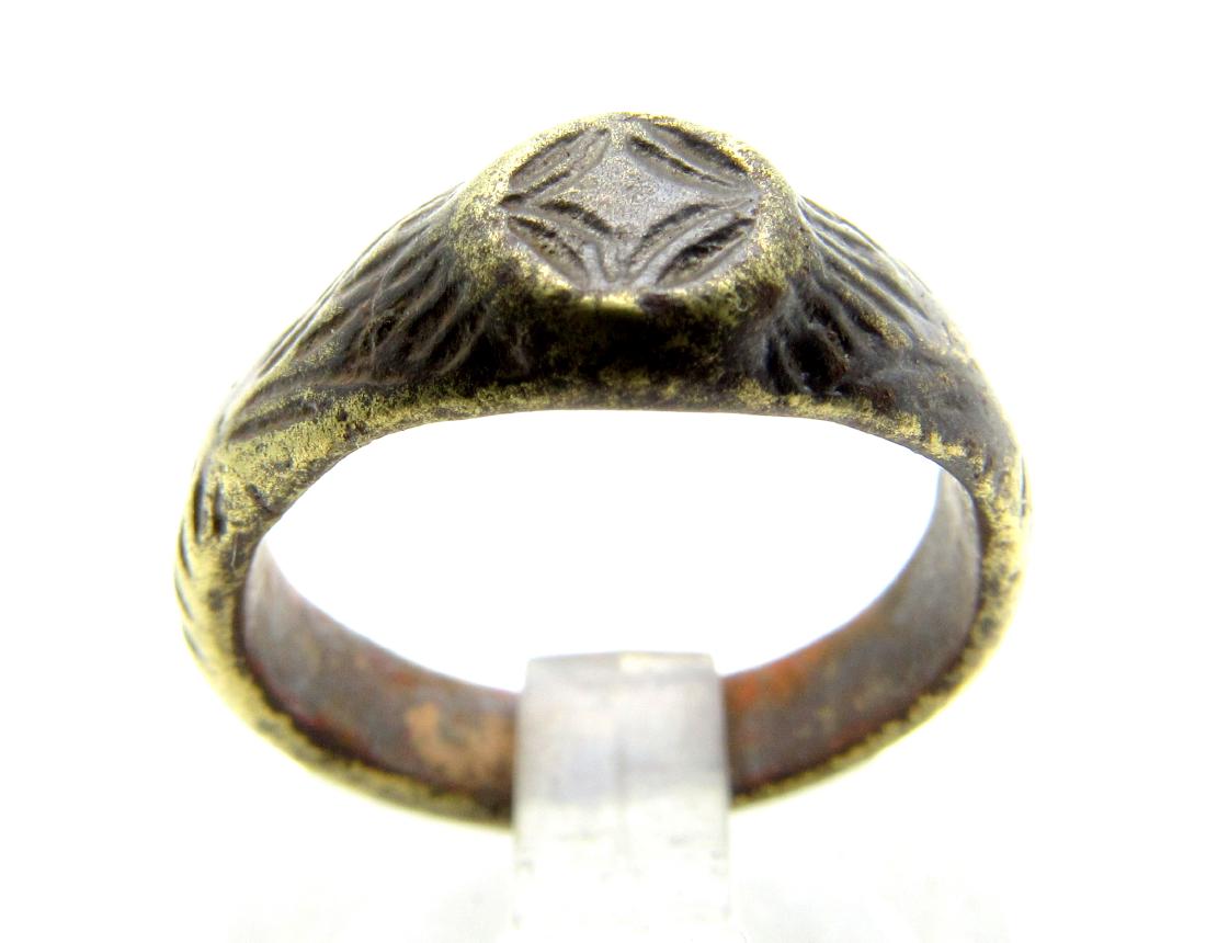 Medieval Crusaders Star Of Bethlehem Ring (1 of 3)