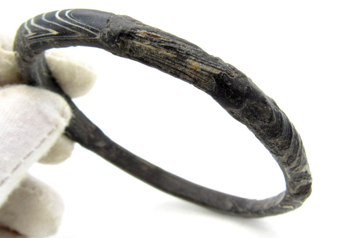 Ancient Byzantine Glass Bracelet (1 of 3)