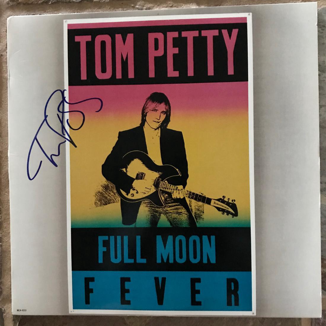 Tom Petty Signed Full Moon Fever album (1 of 6)