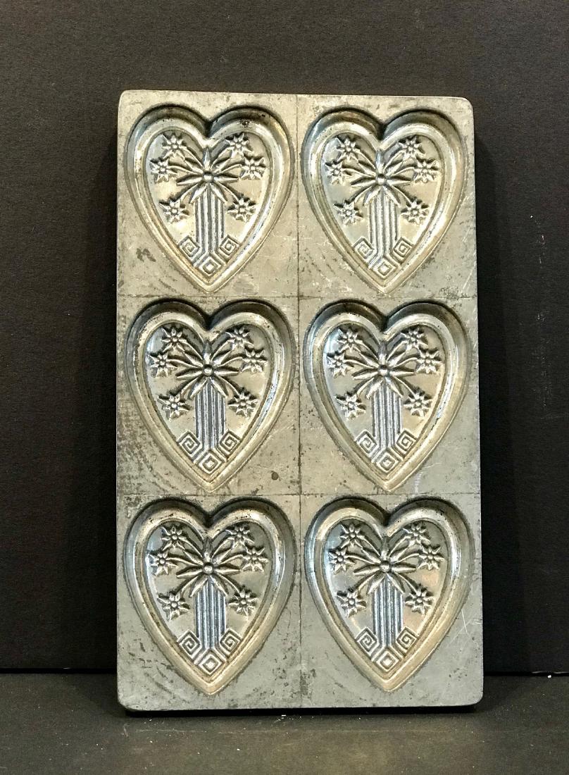 Eastlake Heart Motif Flattie Chocolate Mold, C. 1890 (1 of 3)