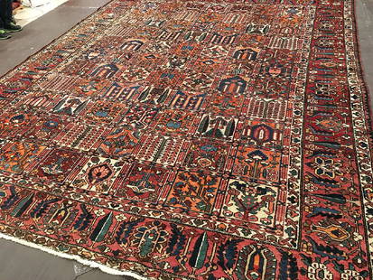 Persian Baktiari Carpet 13.1x10.5: Persian Baktiari CarpetA vintage Persian Baktiari carpet. Excellent condition. Circa 1950's..Full pile throughout. No repairs or restorations.Persian13.1x10.5 feet3.99x3.17 metersWool pile Please