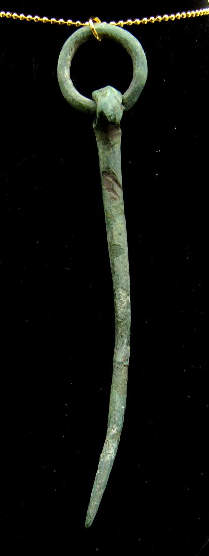 Ancient Roman Bronze Eagle Headed Stylus Pendant (1 of 3)