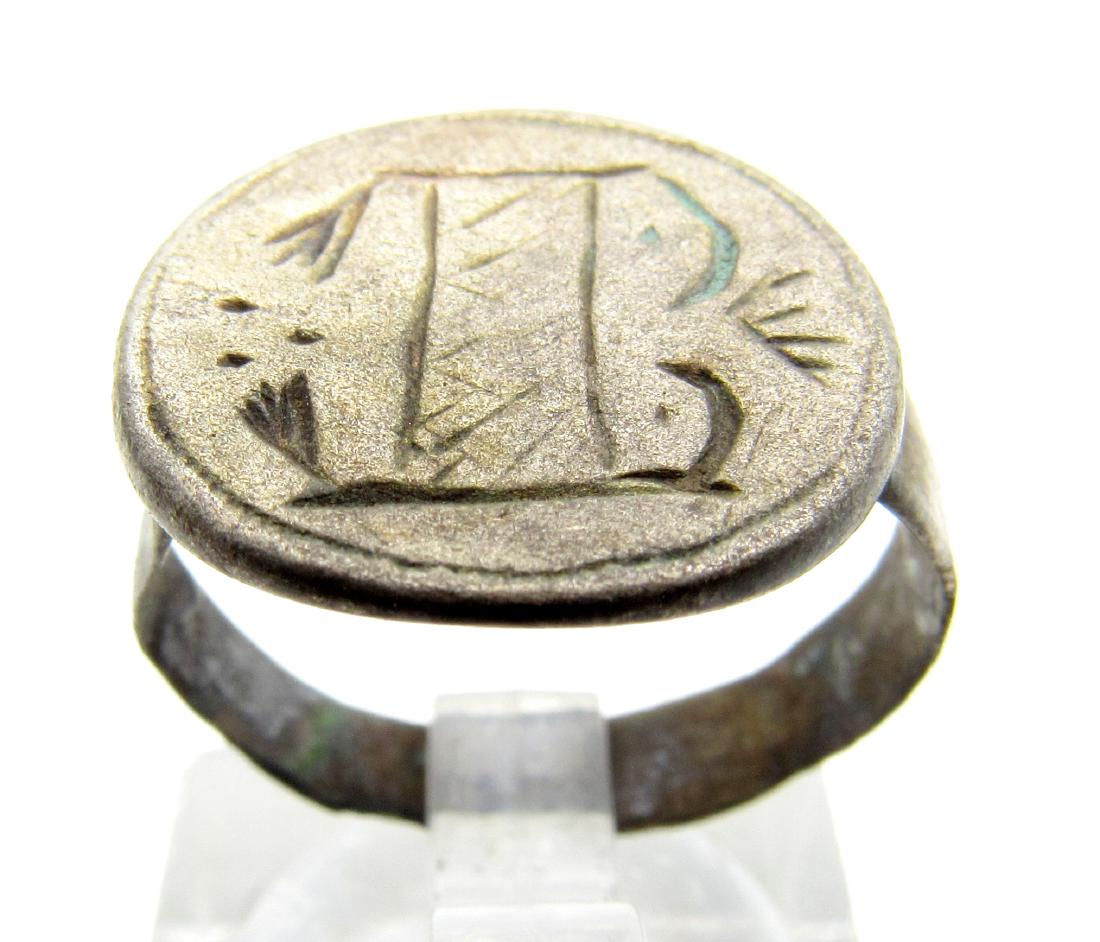 Medieval Silver Decorated Heraldic Ring (1 of 3)
