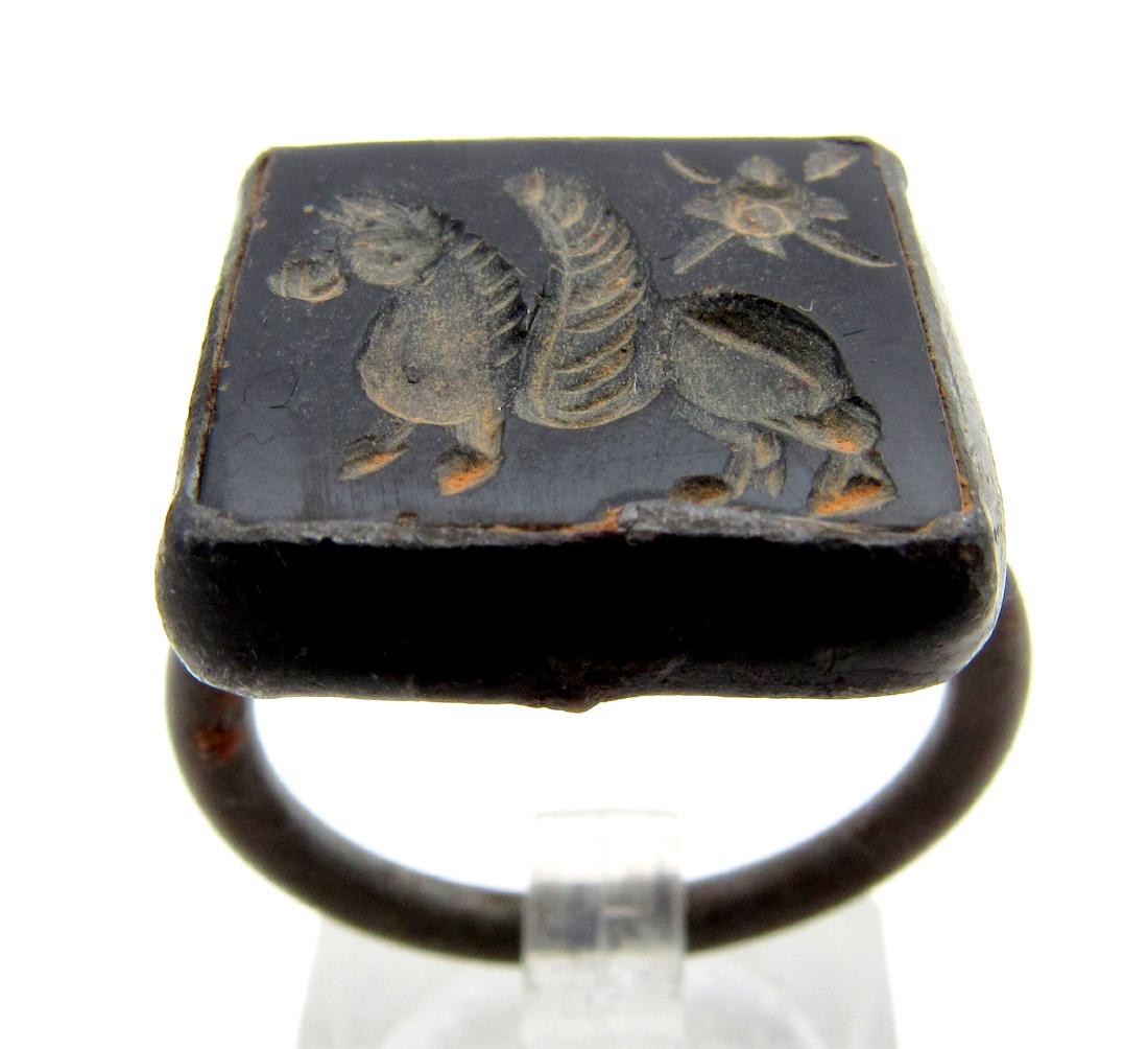 Middle Eastern Onyx Intaglio Ring (1 of 4)